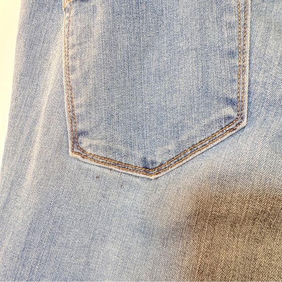 LOFT Women’s Size 12 Modern Cuffed Crop Jeans Blue Distressed Straight Leg Denim - Picture 13 of 15